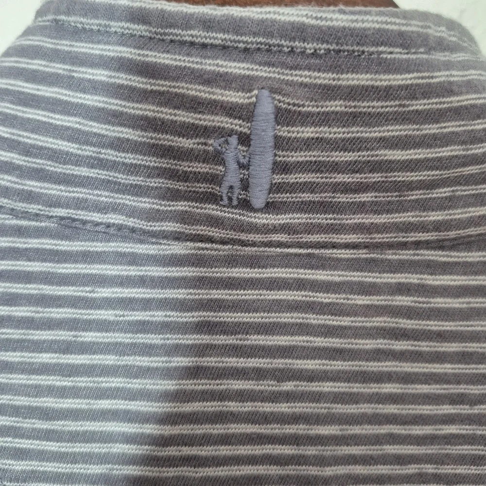 Johnnie O Pullover Mens Medium Light‎ Gray Striped JMKO 2140 Hangin Out Sweater - Picture 3 of 10